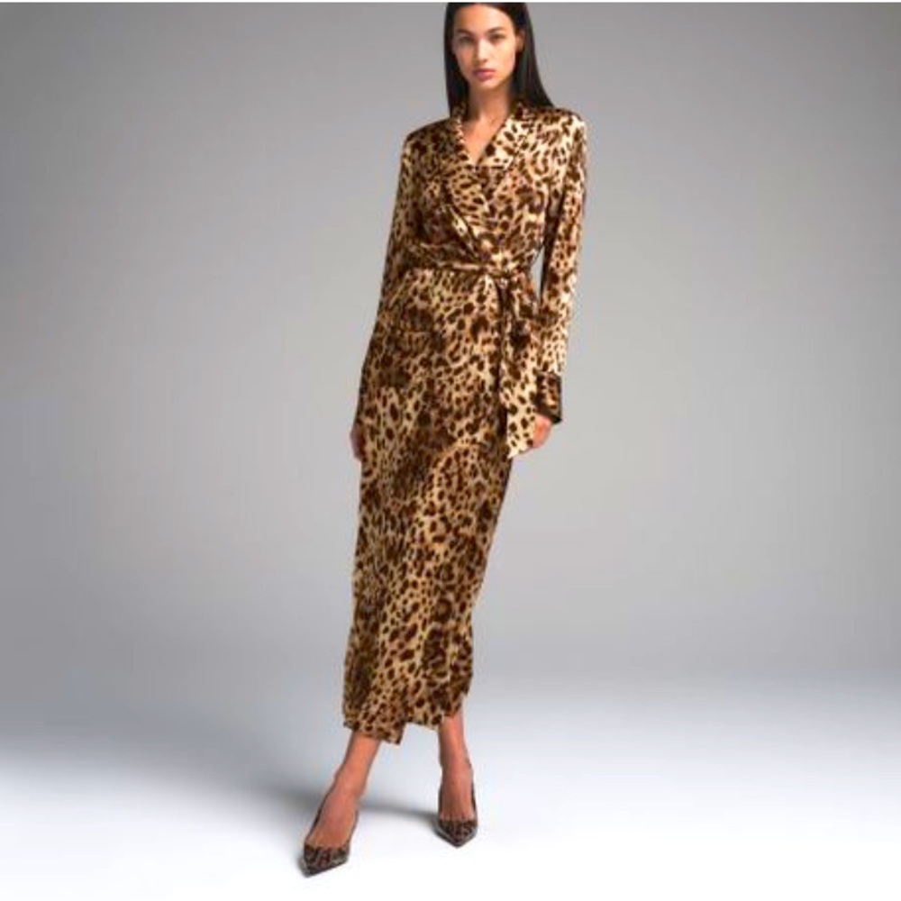 SKIMS x DOLCE AND GABANNA Brown Leopard Silk Robe NWT AND BOX